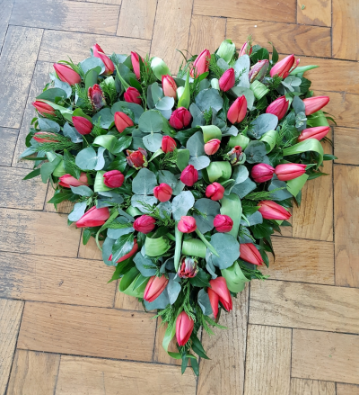 Seasonal Tulip Heart - 