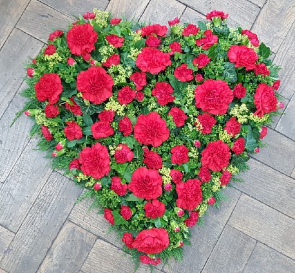Red Carnation Heart Product Image