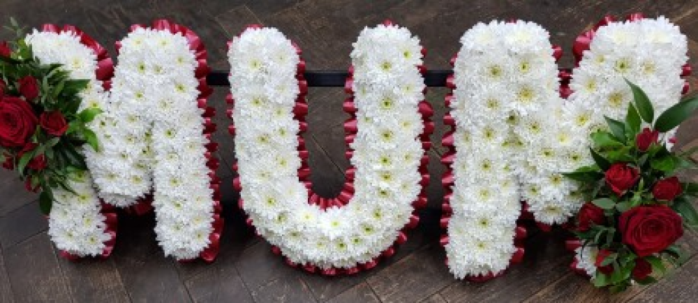 Red Mum Letter Tribute Product Image