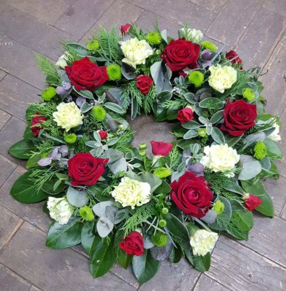 Red Roses and Green Carnation Wreath Product Image