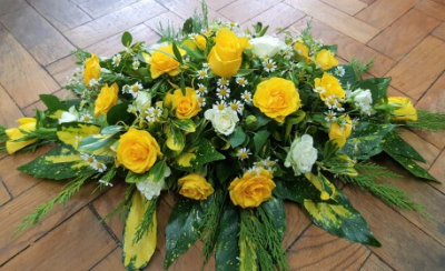 Yellow & White Rose double ended Spray - Yellow and White Rose double-ended spray with mix foliage. standard size 3ft, ft 5ft.