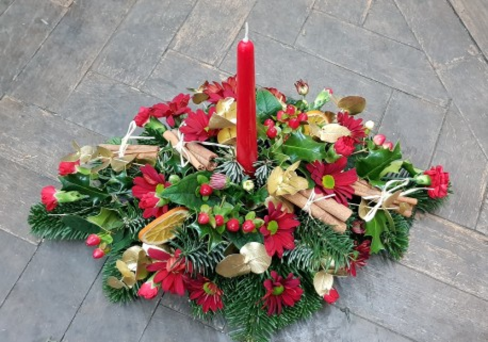 Festive Candle Arrangement Product Image